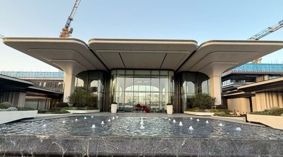 合肥售樓部UHPC柱子幕墻造型：藝術(shù)與功能的完美落地